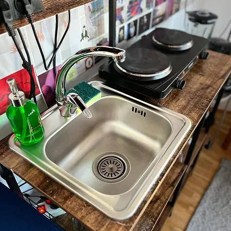 Apartament Artsy Studio, Self Check-in! *