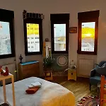 Apartman Artsy Studio, Self Check-in! *