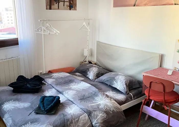 Apartment Artsy Studio, Self Check-in! Bucharest