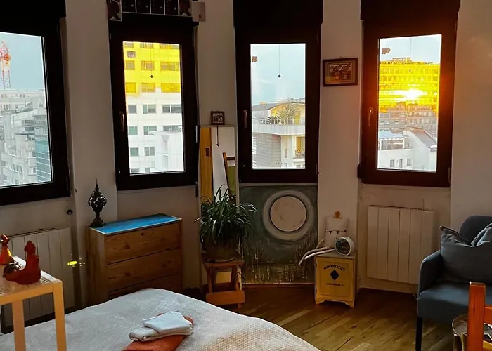 Apartamento Artsy Studio, Self Check-in! *